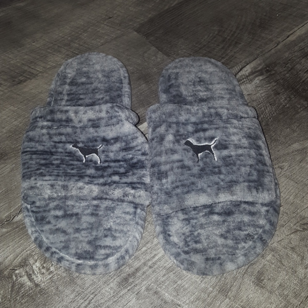 Victoria's Secret Slides Slippers Size 9 or 10